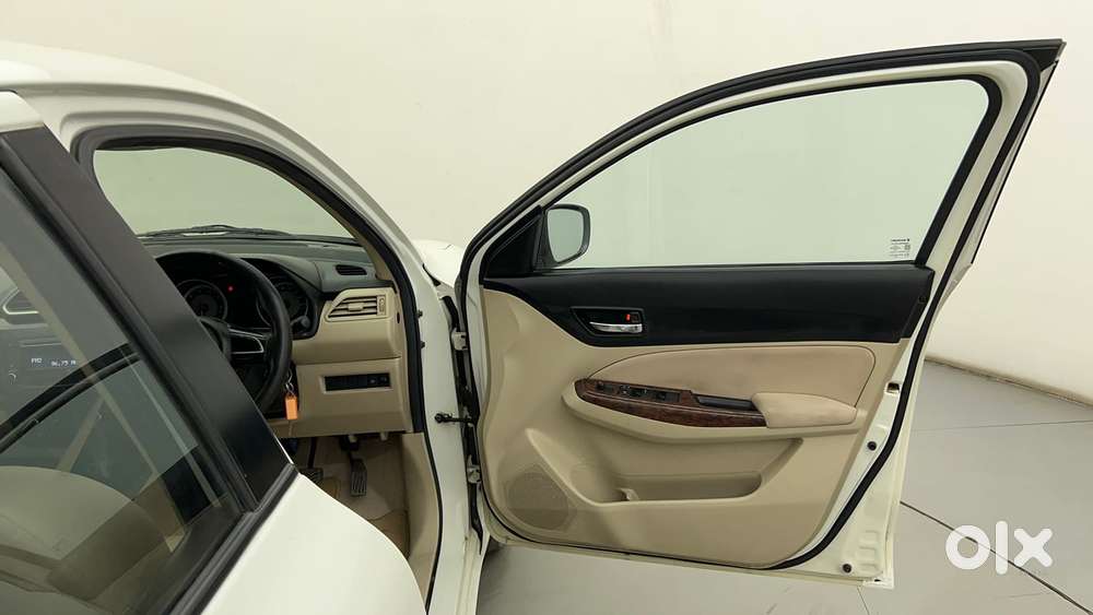Maruti Suzuki Dzire 1.2 Vxi Amt, 2018, Petrol