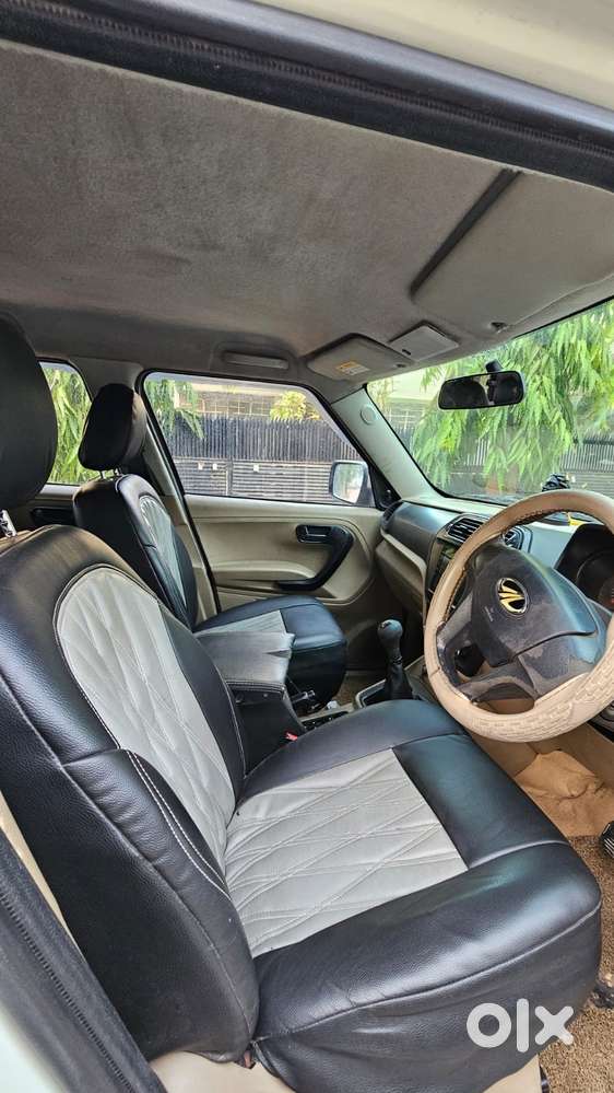 Mahindra Tuv 300 T4 Plus, 2018, Diesel