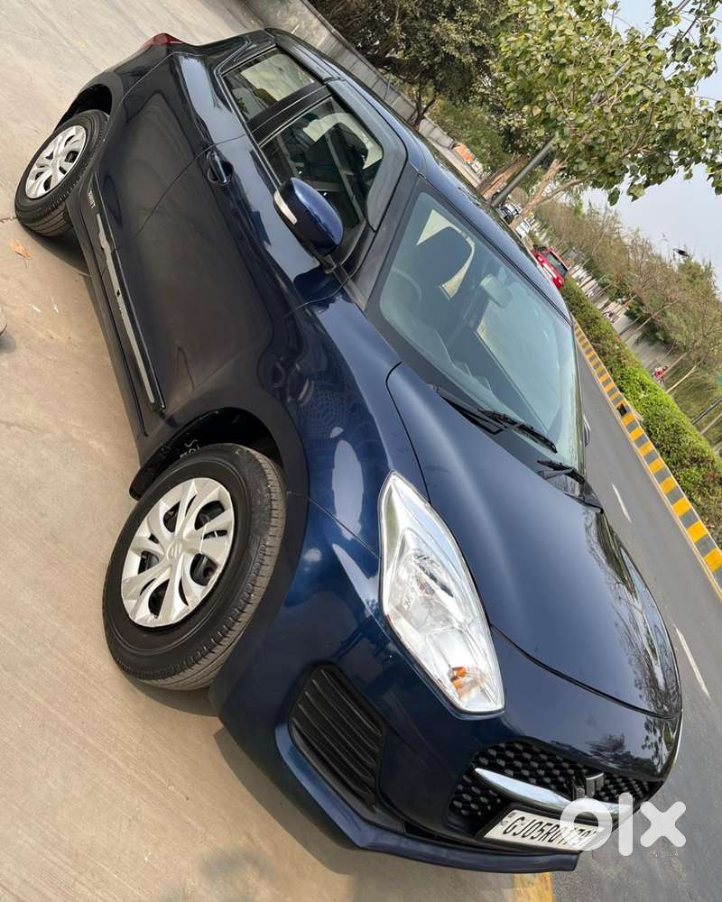 Maruti Suzuki Swift Vxi + Manual, 2022, Petrol