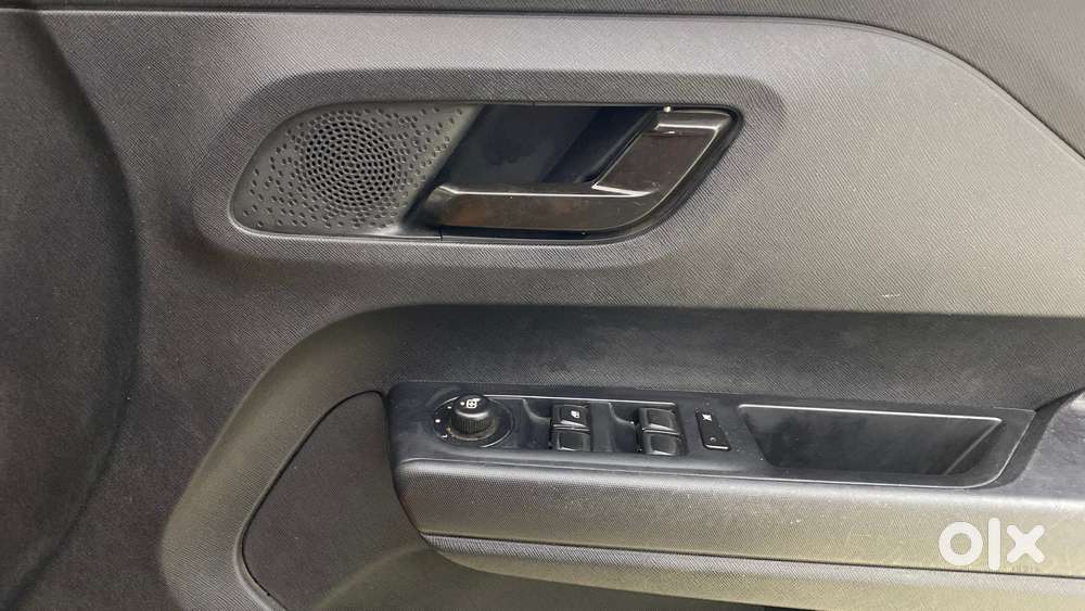 Tata Punch Camo Adventure Mt, 2022, Petrol