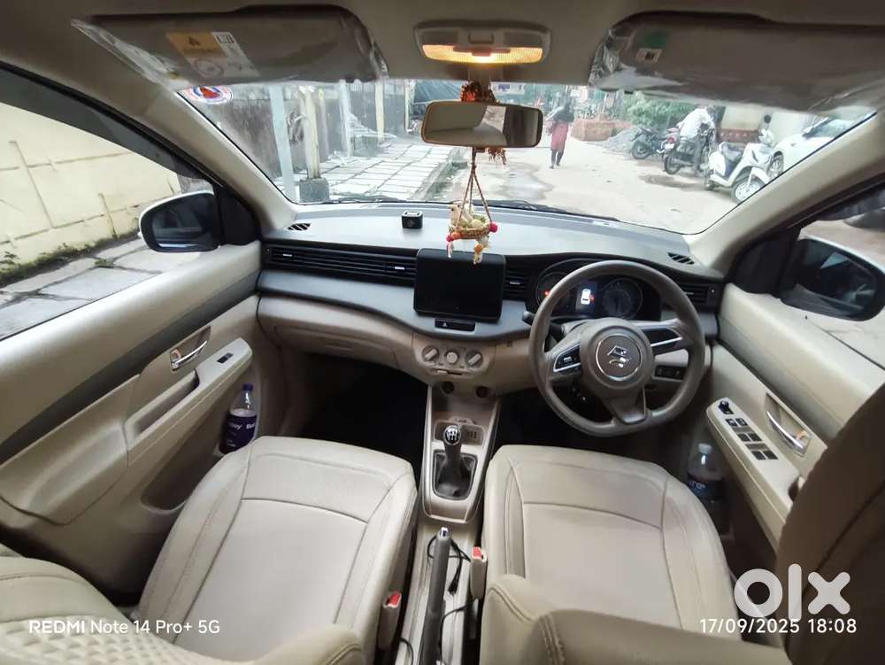 Maruti Suzuki Ertiga 2024 Petrol 17000 Km Driven