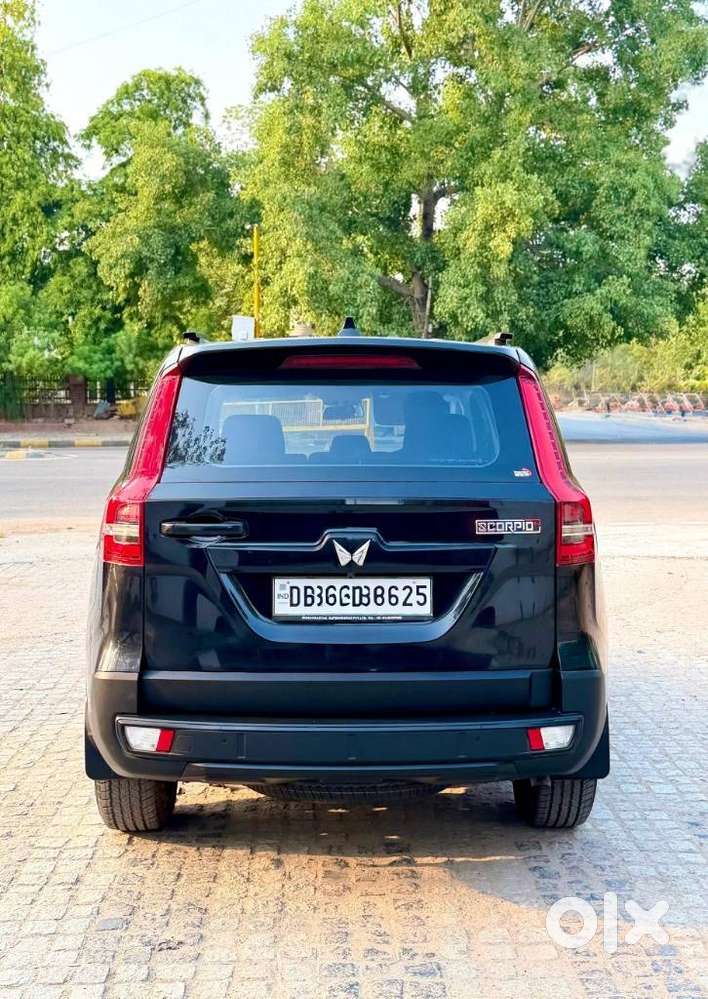 Mahindra Scorpio N Z2 Petrol Mt 7 Str, 2024, Petrol
