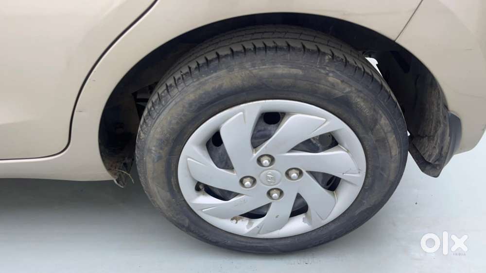 Hyundai Santro Asta, 2019, Petrol
