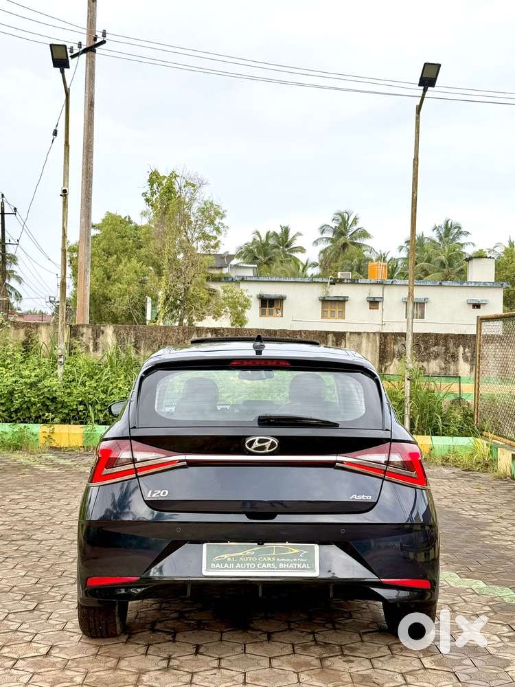 Hyundai I20 Asta 1.2 O With Sunroof, 2023, Petrol