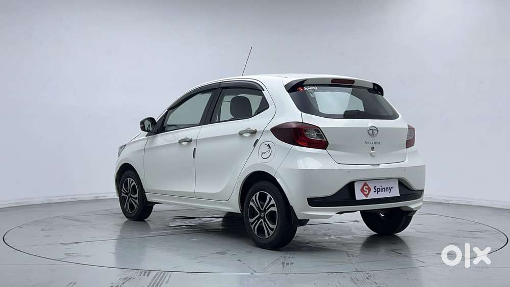 Tata Tiago 1.05 Revotorq Xt, 2023, Petrol