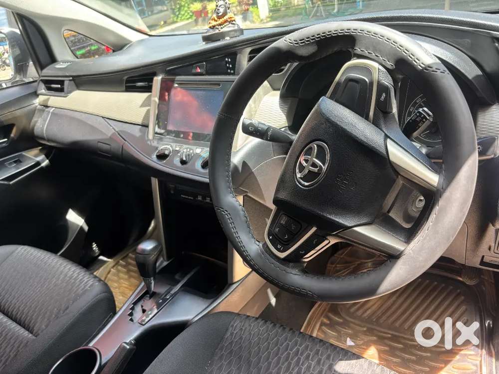 Toyota Innova Crysta 2019
