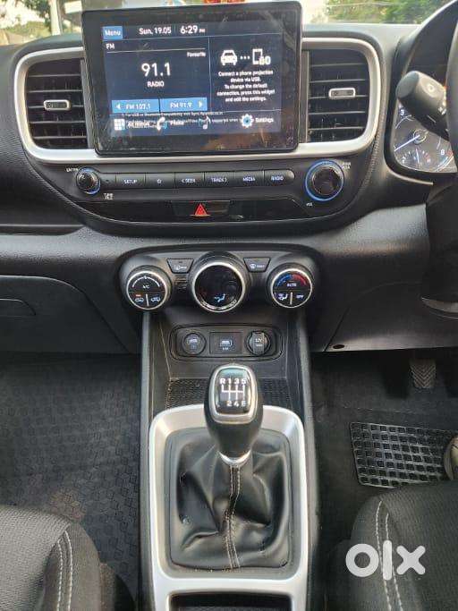 Hyundai Venue 1.0 Sx Turbo Imt, 2021, Petrol