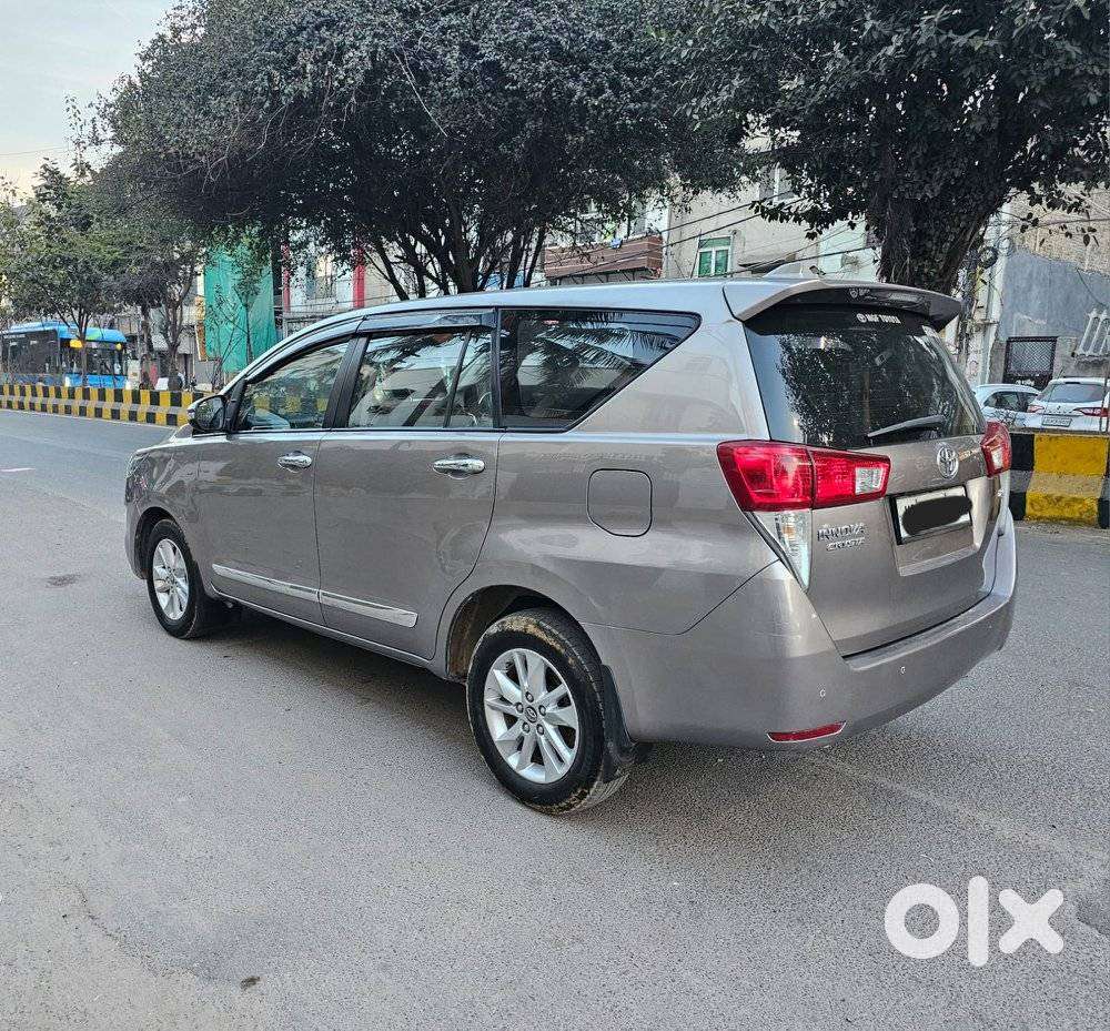 Toyota Innova Crysta 2.8 Gx At, 2020, Diesel