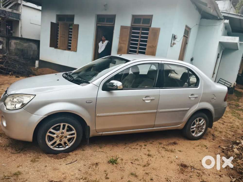 Ford Fiesta Petrol 1.6 Sxi Full Opshen Modal