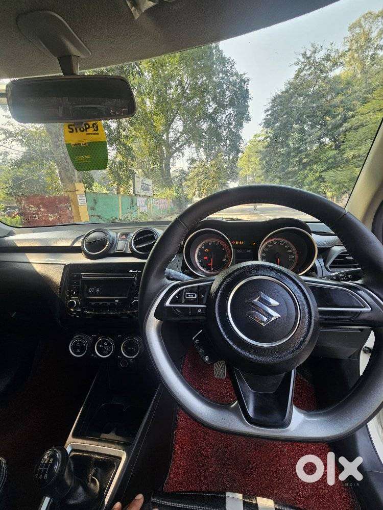 Maruti Suzuki Swift Vvt Zxi, 2020, Petrol