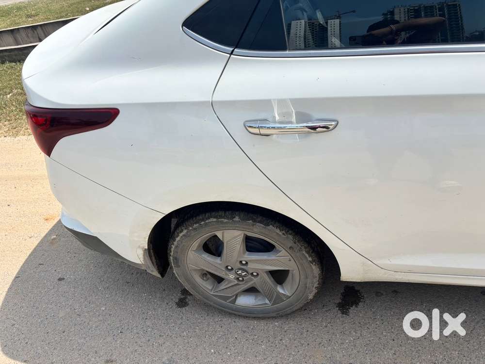 Hyundai Verna Petrol 42000 Km Driven