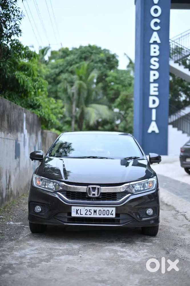Honda City V 2018  Petrol  Manual  52k Kms