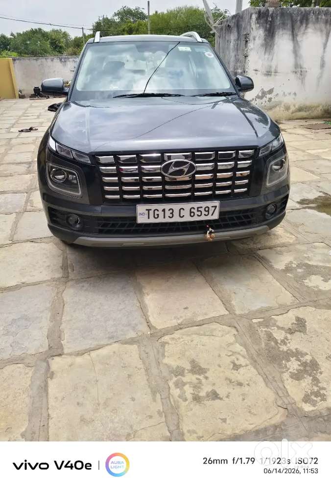 Hyundai Venue Knight Edition Petrol Manual 2025