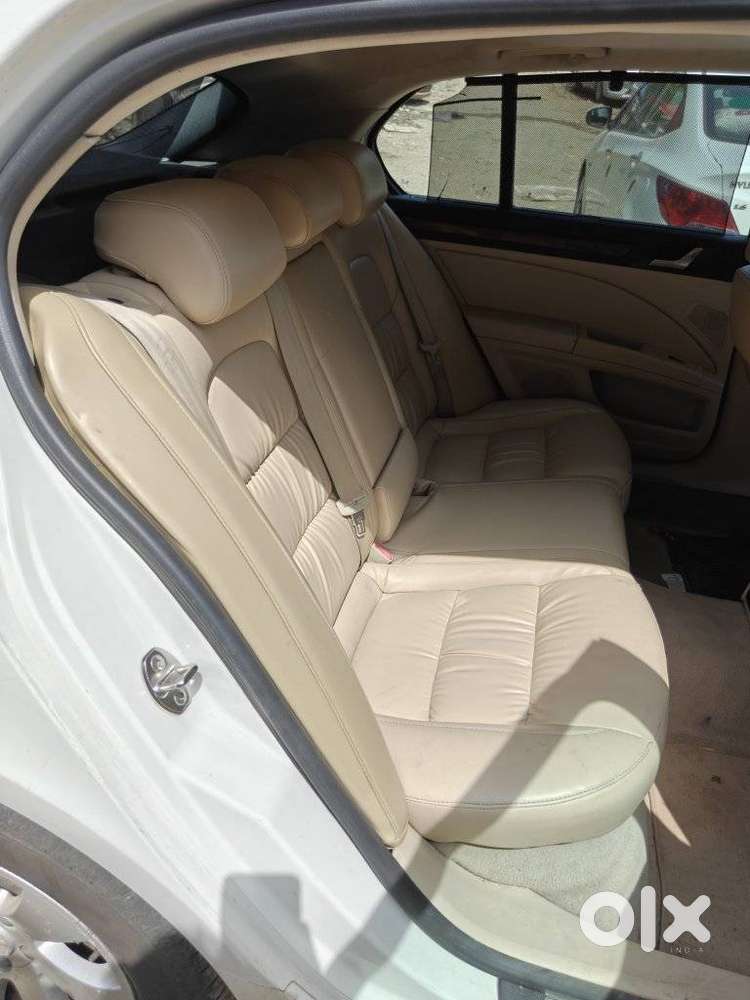 Skoda Superb Elegance Tdi 2.0 At, 2011