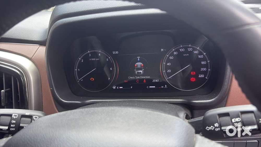Mahindra Scorpio-n Petrol Manual 2025