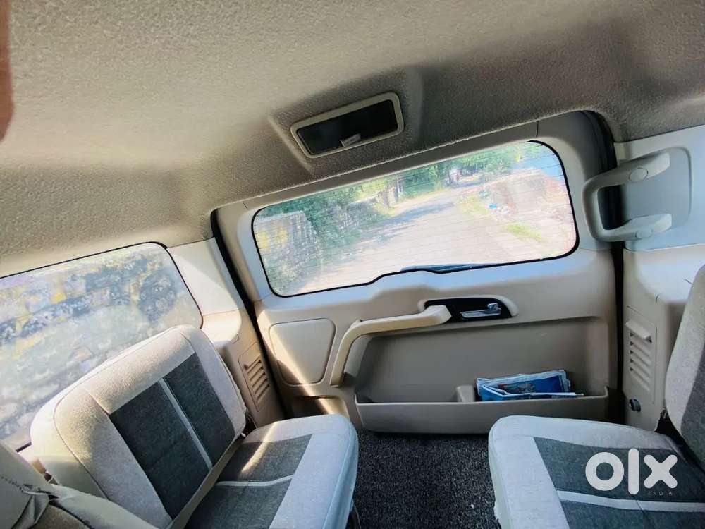 Tata Safari Storme 2013