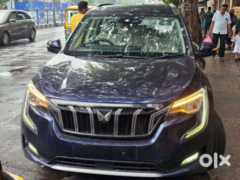 Mahindra Xuv700 2.0 Ax 7 Petrol At Str, 2023, Petrol