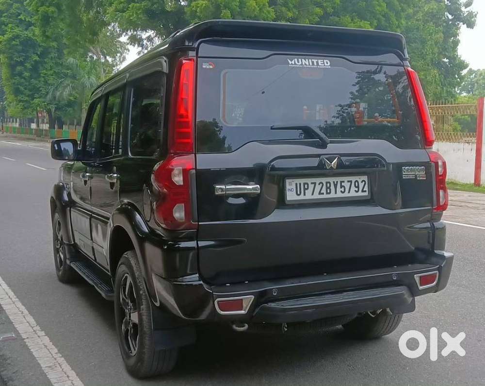 Mahindra Scorpio Classic 2.2 S 11 Mt 7 Str, 2024, Diesel