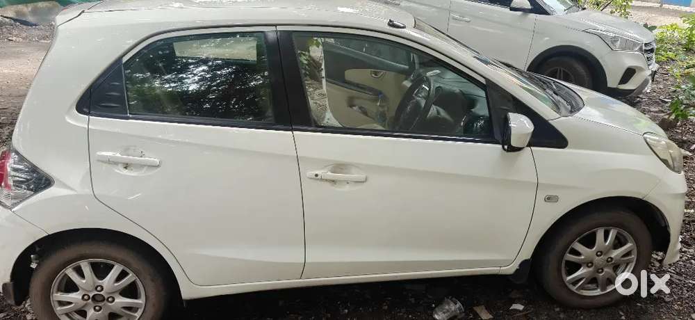 Honda Brio Vx (o) 2014 At Well Maintained