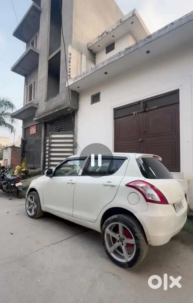 Maruti Suzuki Swift 2012 Rs