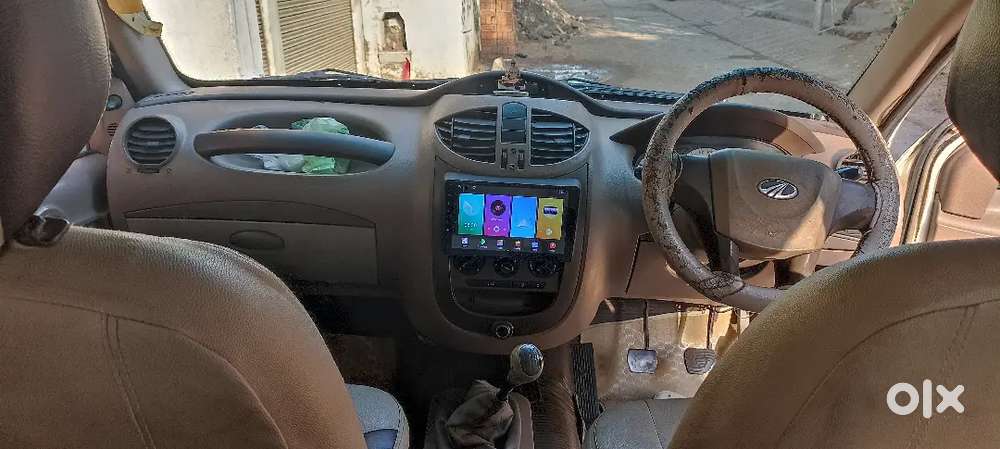 गाड़ी चालू कंडीशन में हैऔर रनिंग है  टायर नये है बैटरी नयी है