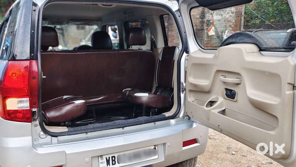 Mahindra Tuv 300 T8, 2015, Diesel