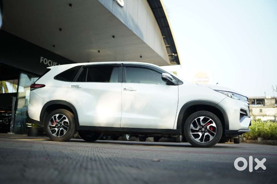 Maruti Suzuki Invicto Alpha Plus 7str, 2024, Electric