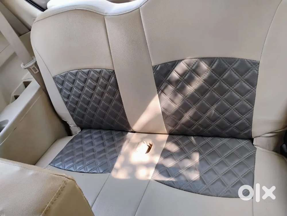 Maruti Suzuki Ertiga Vxi 2015
