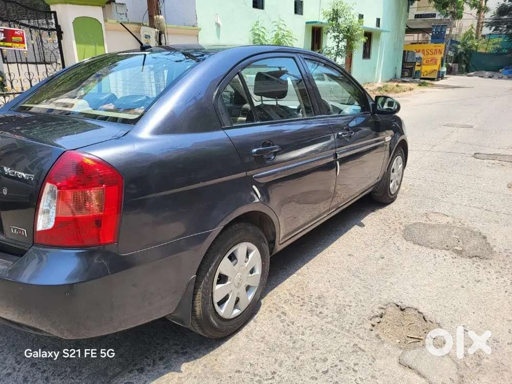Hyundai Verna Petrol 2008