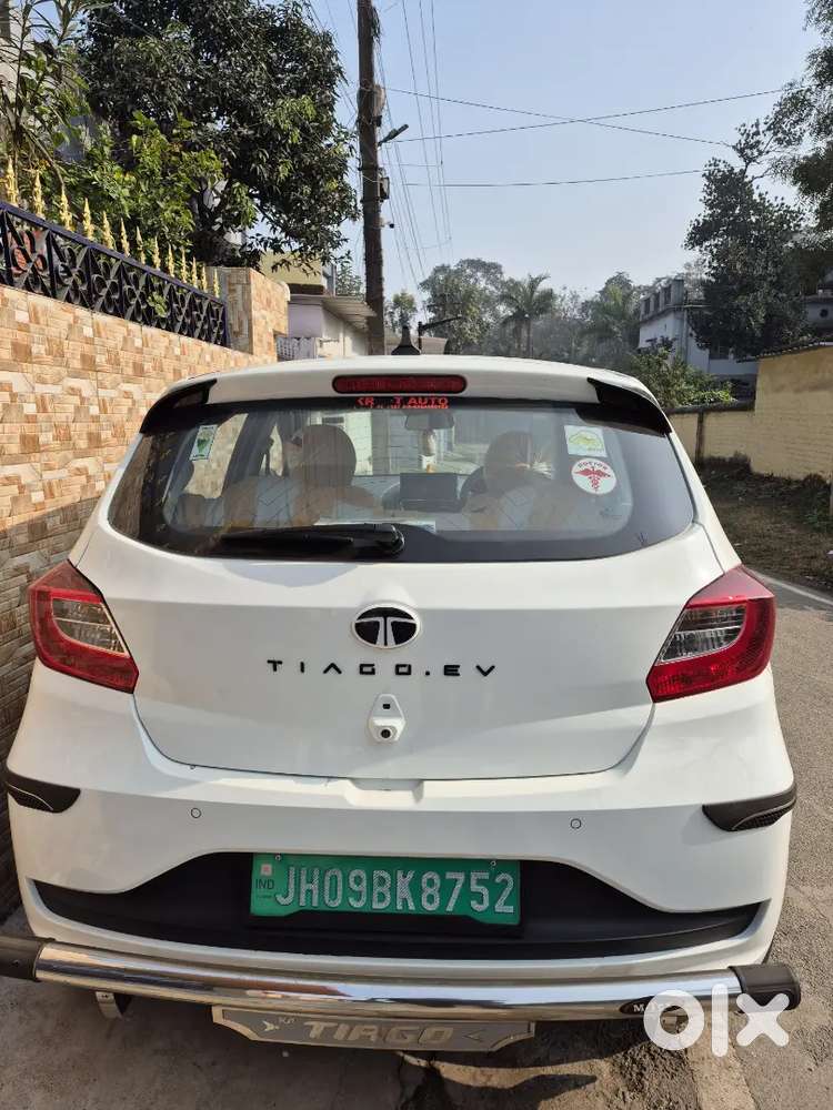 Tata Tiago Ev 2025 Electric 6800 Km Driven Top Model
