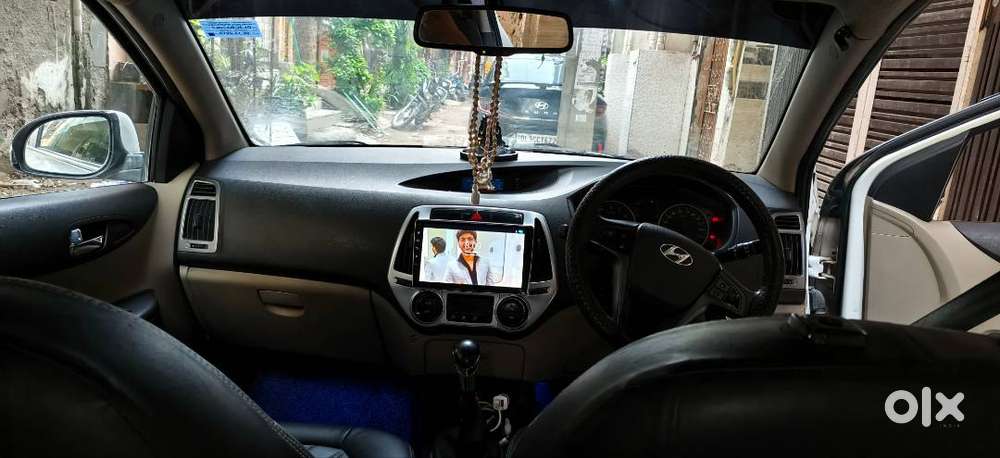 I20 Sports Top Modal