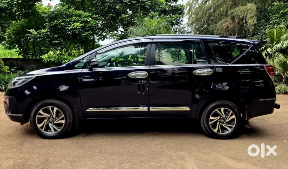 Toyota Innova Crysta [2020-ongoing] 2.4 Vx 8 Str, 2021, Diesel