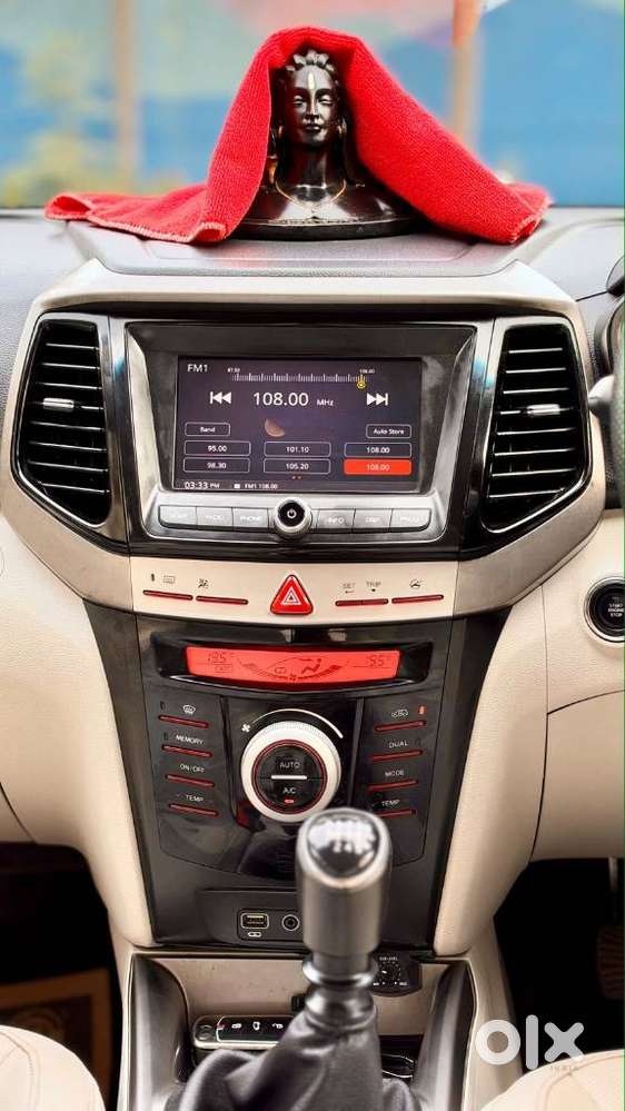 Mahindra Xuv300 W8 Option Diesel, 2023, Diesel