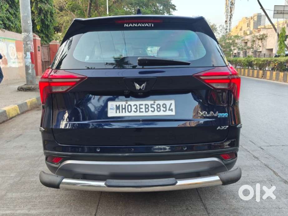 Mahindra Xuv700 2.0 Ax 7 Petrol At Str, 2023, Petrol