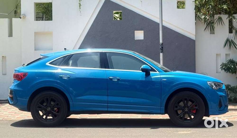 Audi Q3, 2023, Petrol