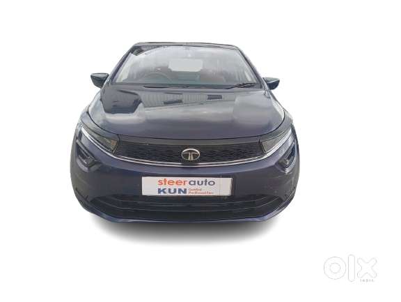 Tata Altroz 1.2 Xm, 2024