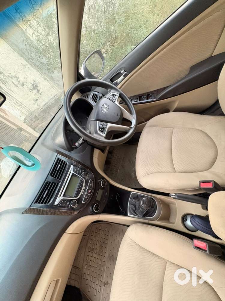 Hyundai Verna Fluidic 2011