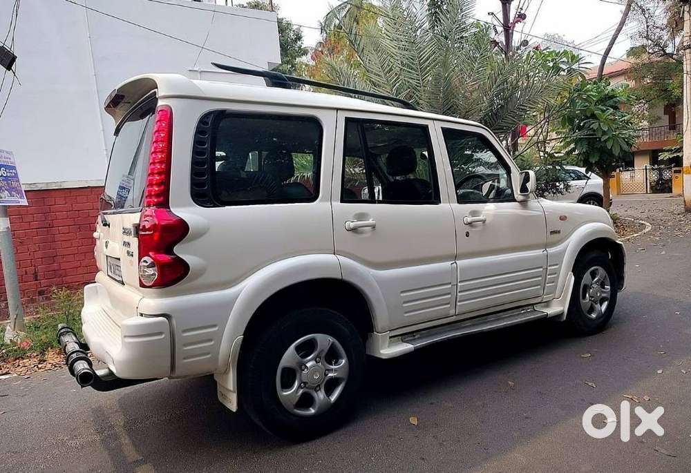 Mahindra Scorpio