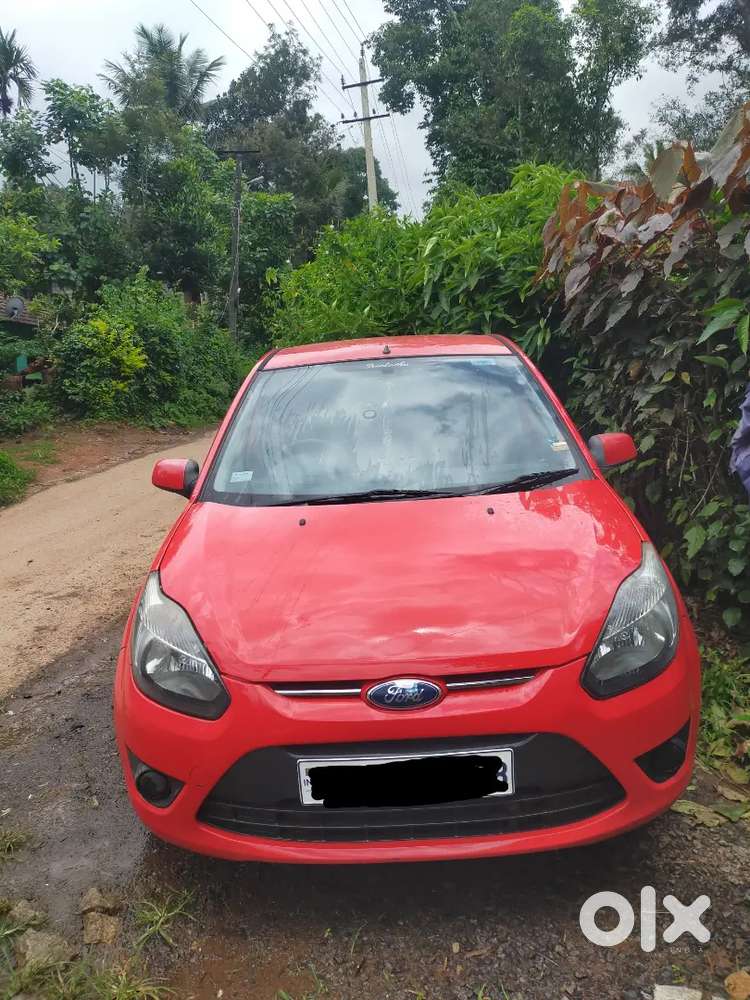 Ford Figo 2010 Petrol 115000 Km Driven
