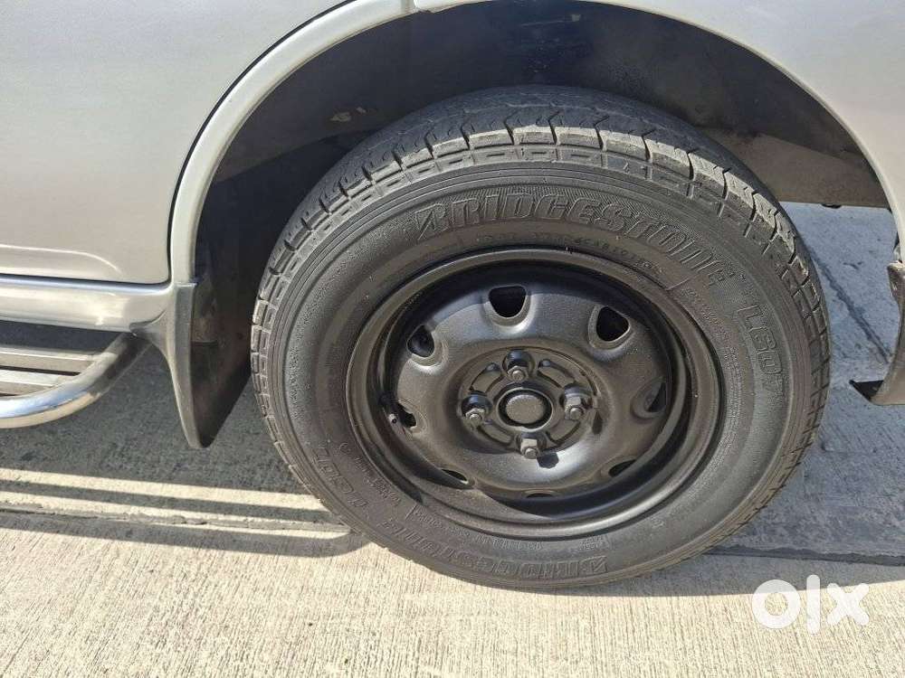 Maruti Suzuki Eeco 5 Str Ac (o), 2010, Petrol