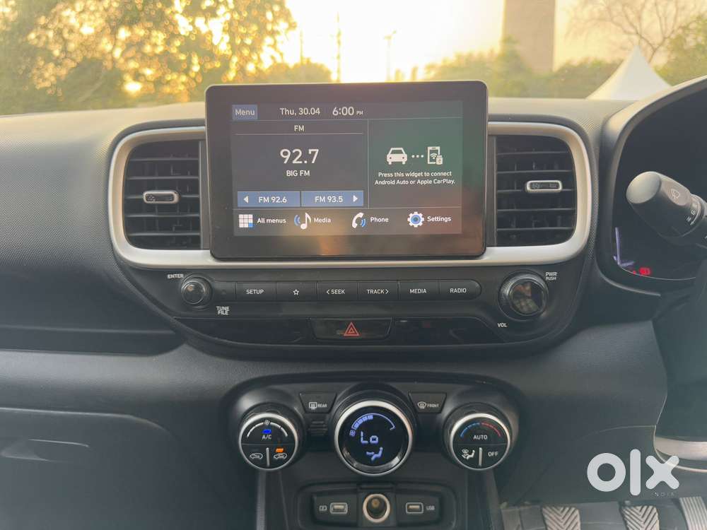 Hyundai Venue Sx Dual Tone Diesel, 2022, Diesel