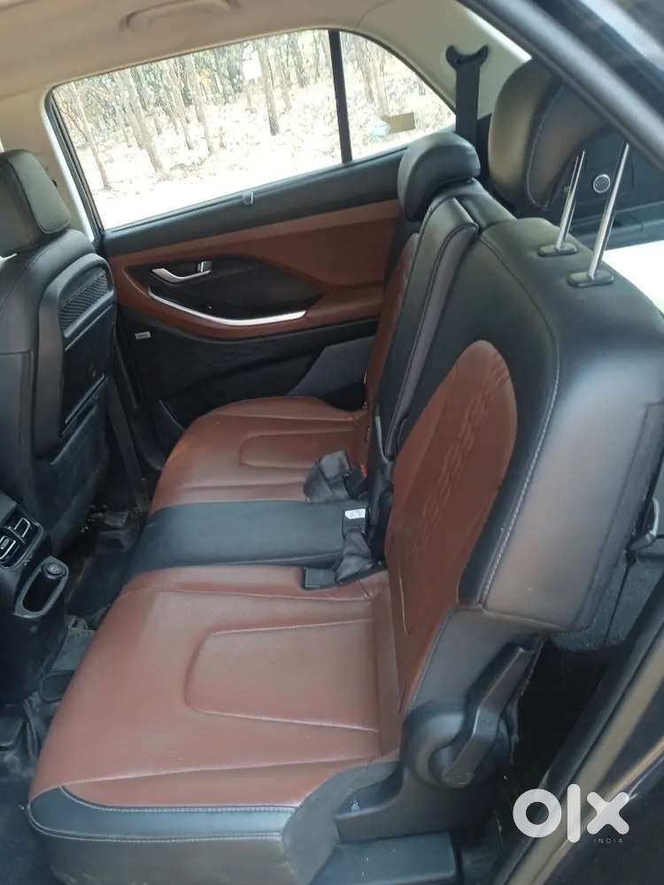 Hyundai Alcazar 2023 Diesel Well Maintained