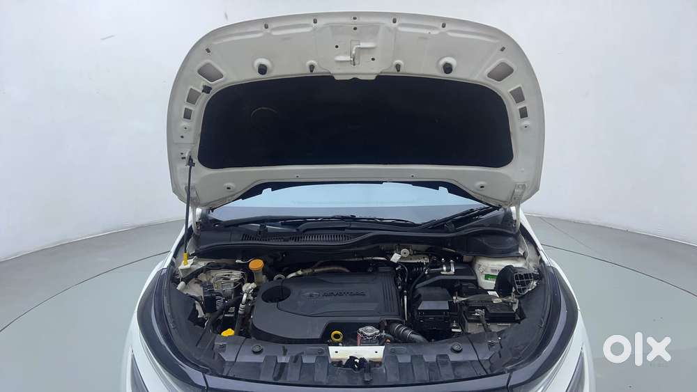 Tata Altroz Xz Plus (s) Diesel, 2023, Diesel