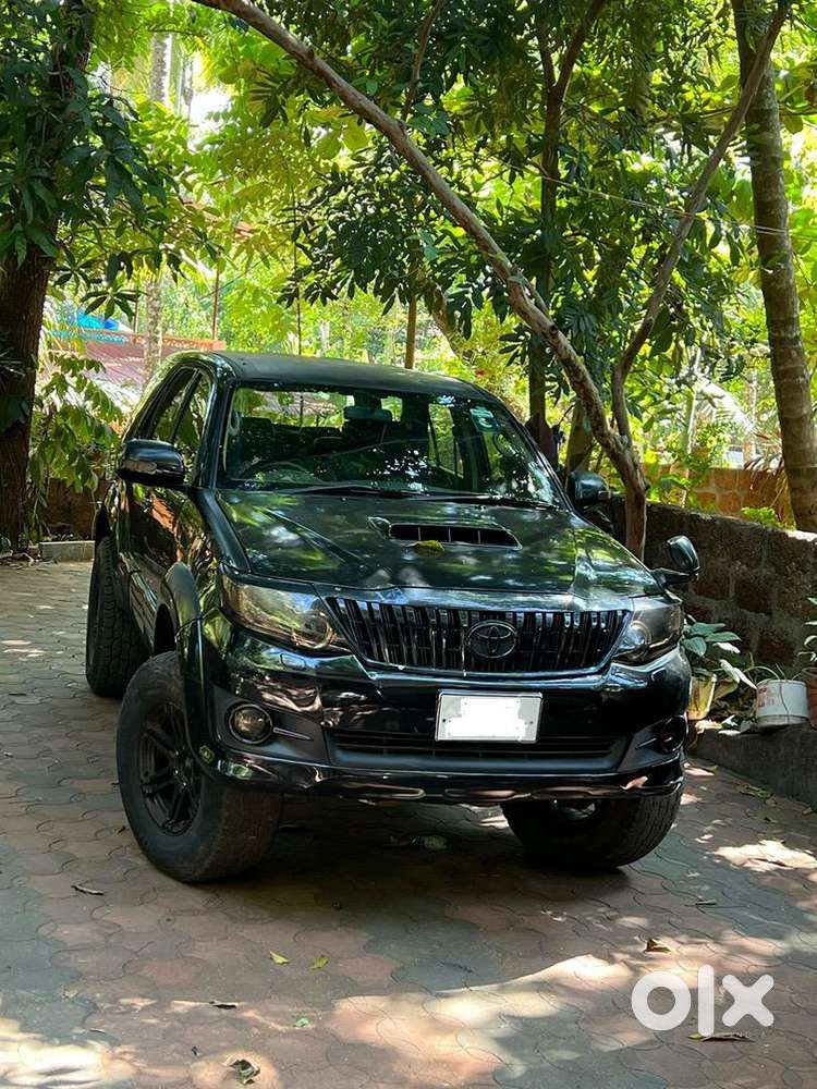 Toyota Fortuner 2010 Diesel Well Maintained