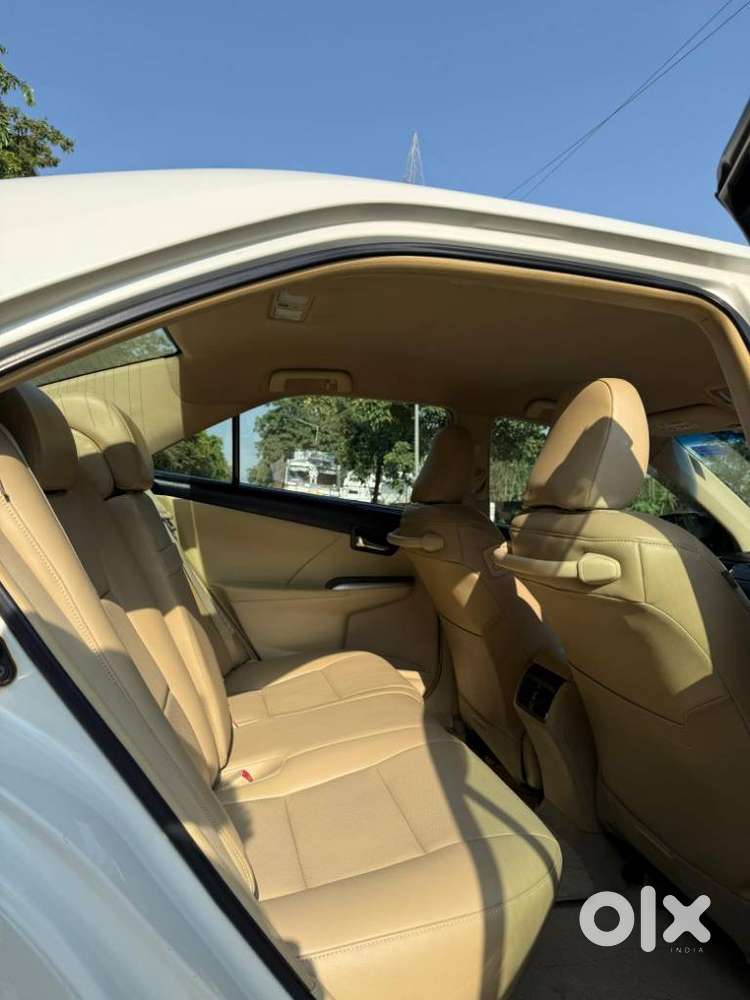 Toyota Camry Hybrid, 2017, Petrol