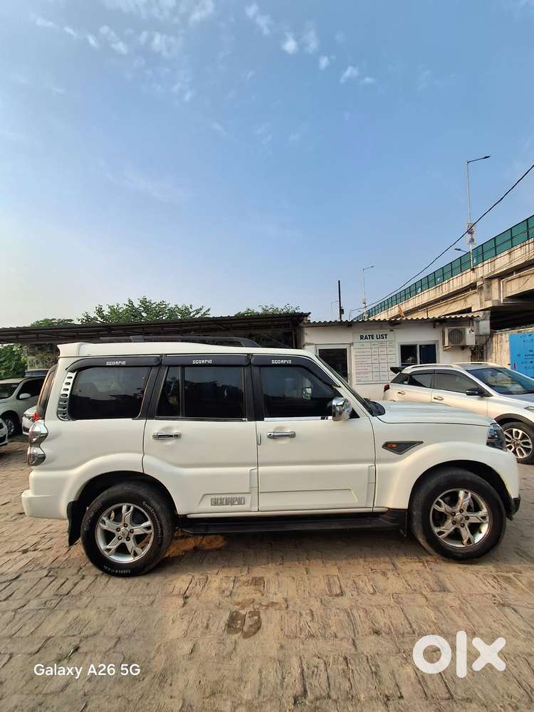 Mahindra Scorpio S4 4wd, 2016, Diesel