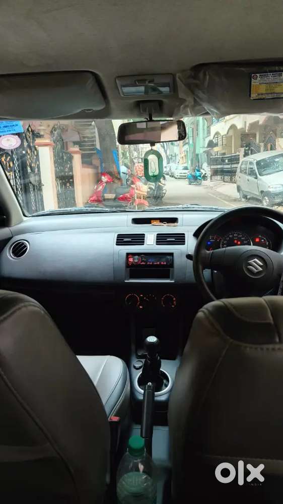Maruti Suzuki Swift VXi 2010 model