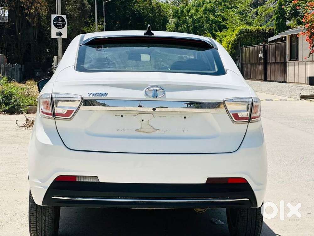 Tata Tigor 1.2 Revotron Xz Plus, 2022, Petrol