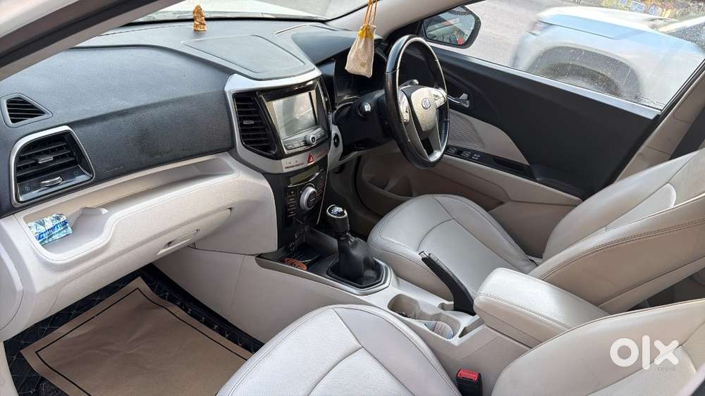 Mahindra Xuv300 2022 Diesel Well Maintained