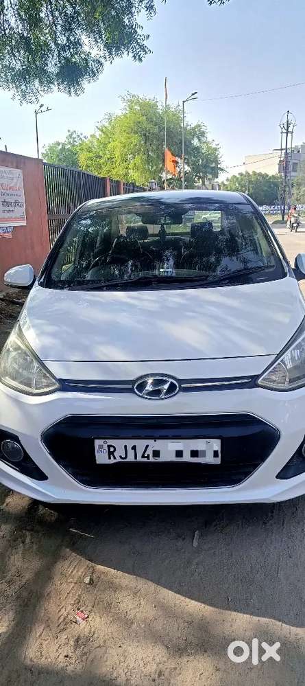 Hyundai Xcent 2015 Diesel 65000 Km Driven
